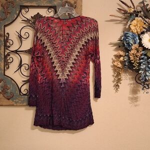 NIC+ZOE Women's Red/Purple Zigzag Top. NWOT Size Medium